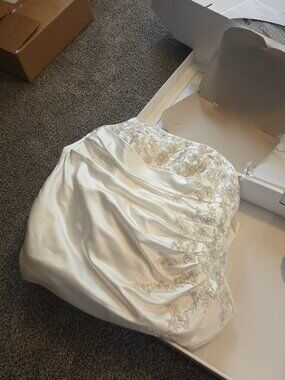 Ivory size 24